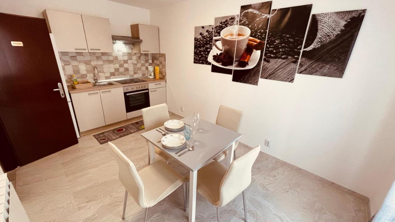 The Secret Orchid Appartement Rovinj Buitenkant foto