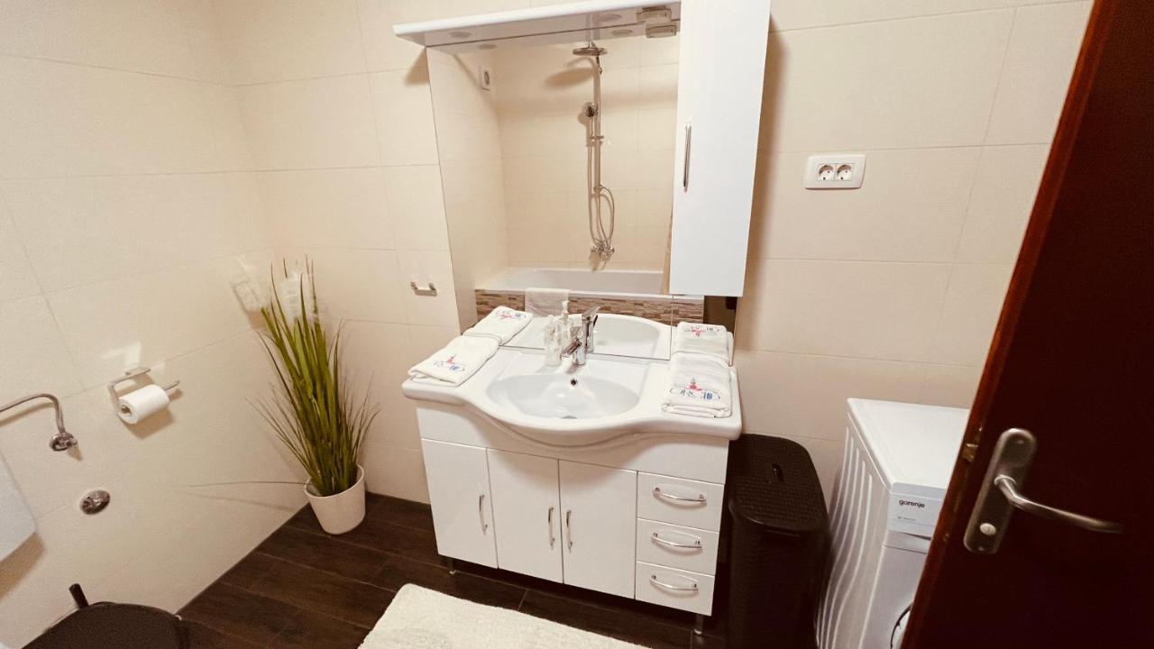 The Secret Orchid Appartement Rovinj Buitenkant foto